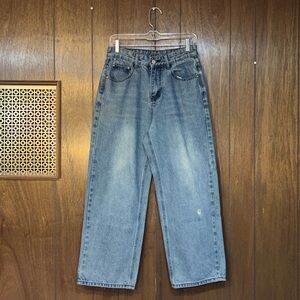Fashion Jean Wide Leg
Denim Jeans — Women's M